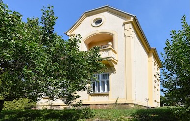 EdvardKlabacka_vila_Hradek_Tisnov_Findorakova.jpeg